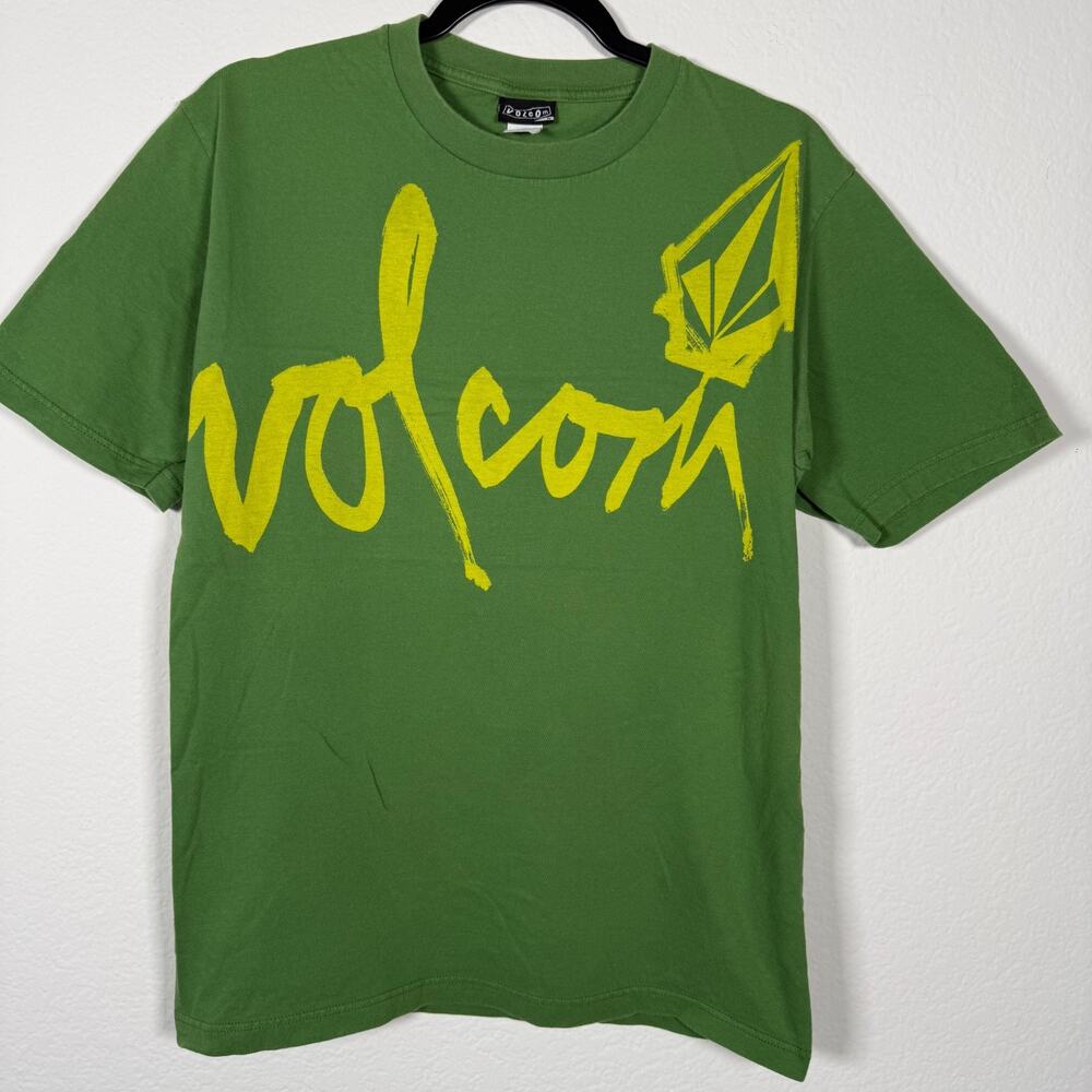 VOLCOM T SHIRT Mens Medium Green Yellow Graphic Spellout Logo Skateboard Tee